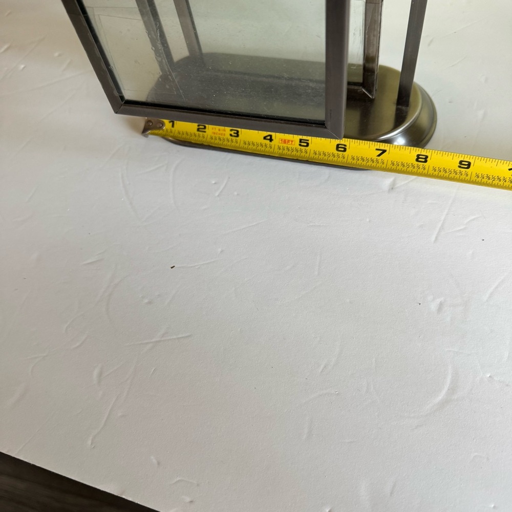 Rotating metal 6 Photo Frame - Picture 4 of 7